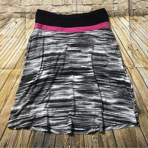 Dakini Black Pink Striped A Line Back Zipper Pocket Skirt